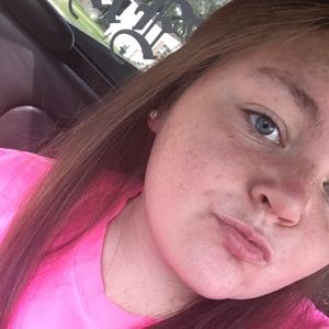 Meet your Posher, Katlyn